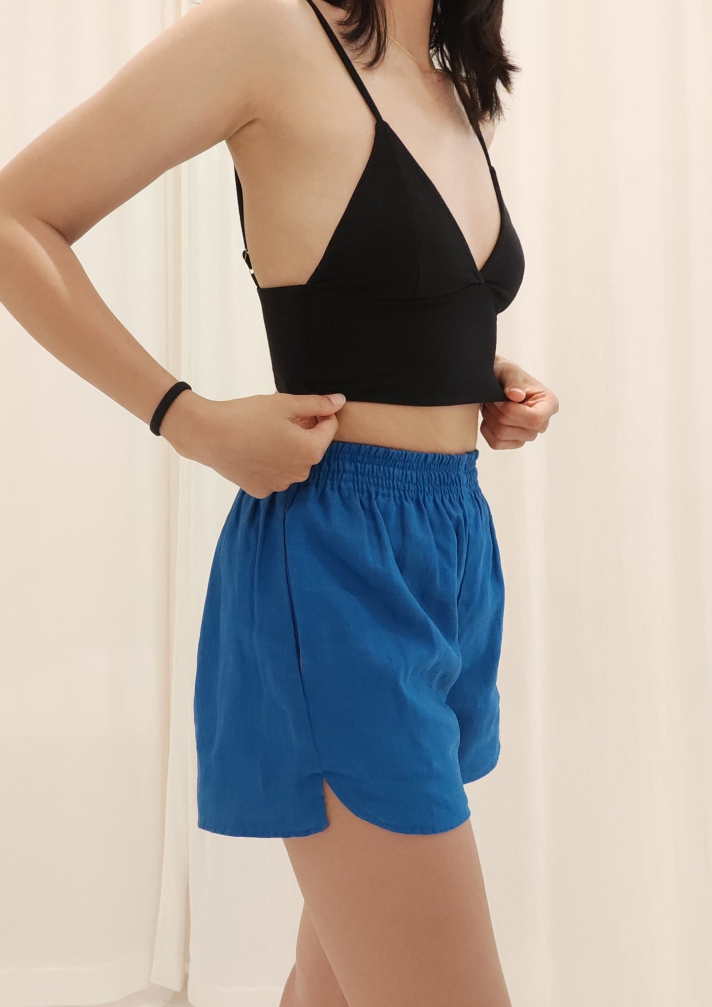 NARAY SHORT
