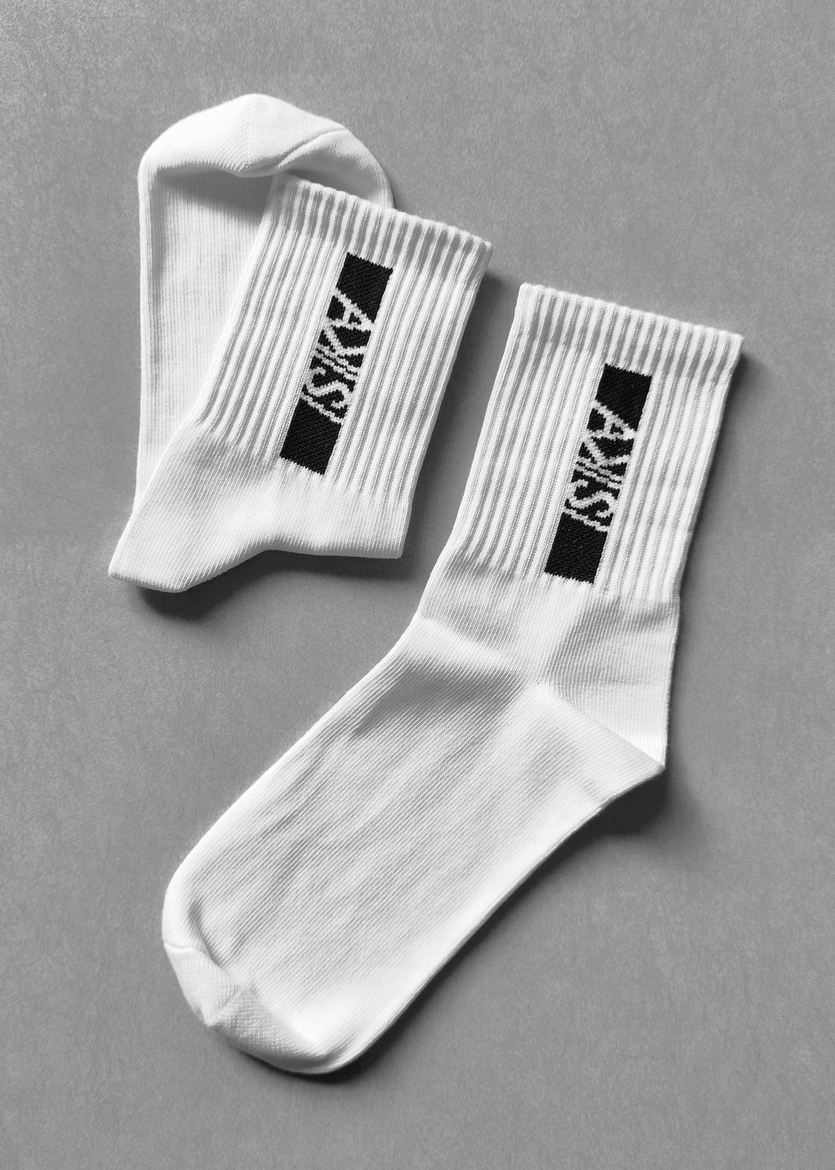 AKSI - QUARTER CREW SOCKS