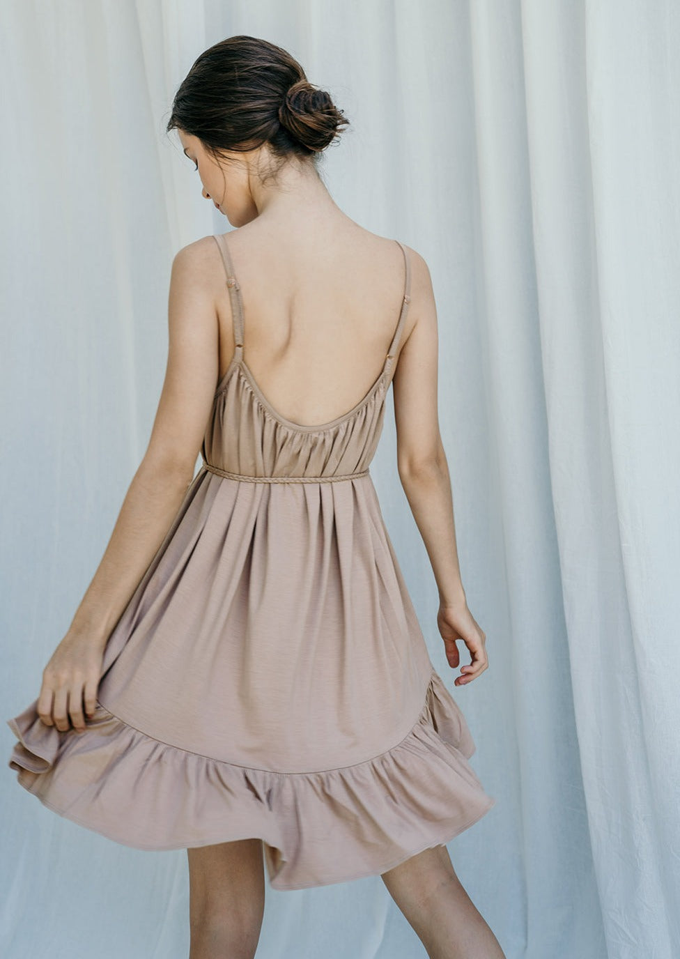 Flowy mini beige sleeveless dress | Sustainable resort wear