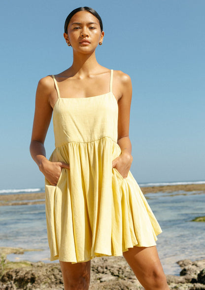 Mini flowy sleeveless dress yellow